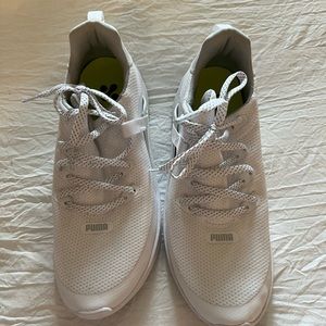 Puma Golf Shoes Size 7.5